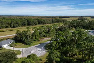 8007 Royal Ct, Labelle, FL 33935 - Photo 36