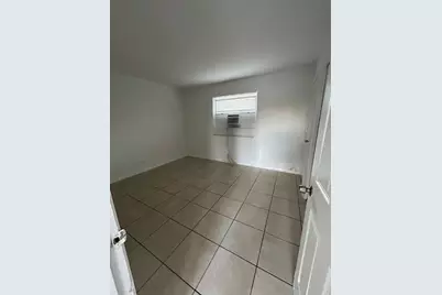 123 Erie Street #16, Lake Worth, FL 33461 - Photo 4