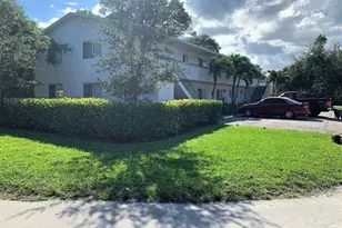 701 SW 14th Ave, Fort Lauderdale, FL 33312 - Photo 2