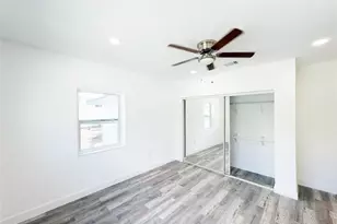 778 NW 80th St, Miami, FL 33150 - Photo 16