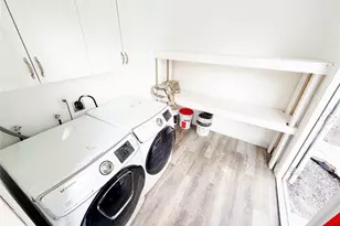 778 NW 80th St, Miami, FL 33150 - Photo 32