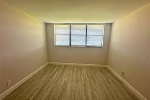 2420 Deer Creek Country Club Blvd, Deerfield Beach, FL 33442 - Photo 10