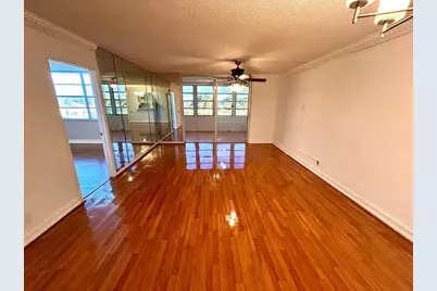 7608 NW 18th Street #403, Margate, FL 33063 - Photo 6