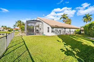 10658 St Thomas Dr, Boca Raton, FL 33498 - Photo 30