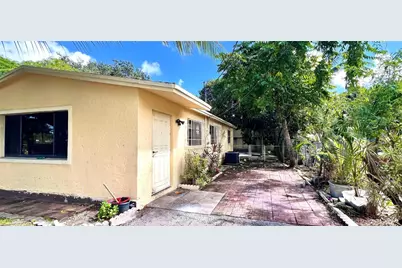 6000 NW 41st Terrace, Fort Lauderdale, FL 33319 - Photo 2