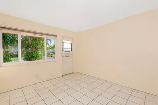 2581 NE 11th Ct, Pompano Beach, FL 33062 - Photo 18