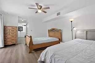 6131 NW 55th Ln, Tamarac, FL 33319 - Photo 6