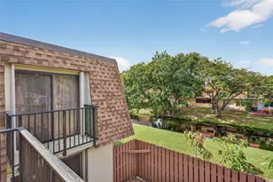 6131 NW 55th Ln, Tamarac, FL 33319 - Photo 26