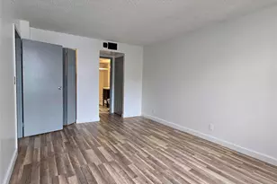 4898 NW 29th Ct, Lauderdale Lakes, FL 33313 - Photo 18