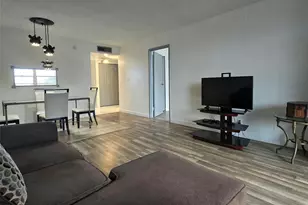 4898 NW 29th Ct, Lauderdale Lakes, FL 33313 - Photo 2