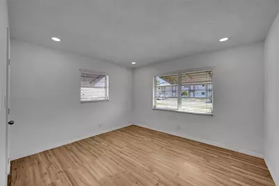 2851 W Golf Boulevard, Pompano Beach, FL 33064 - Photo 18