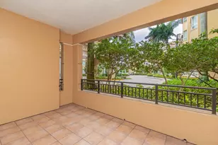 16101 Emerald Estates Dr, Weston, FL 33331 - Photo 4