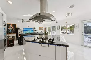 911 NW 7th St, Dania Beach, FL 33004 - Photo 4