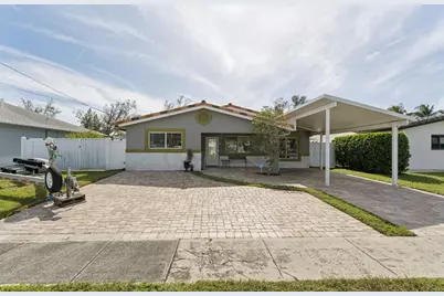 911 NW 7th Street, Dania Beach, FL 33004 - Photo 2