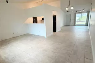 8350 NW 46th St, Lauderhill, FL 33351 - Photo 4