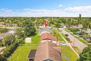 8350 NW 46th St, Lauderhill, FL 33351 - Photo 18