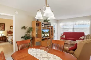 4705 NW 35th St, Lauderdale Lakes, FL 33319 - Photo 14