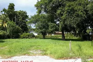 237 NW 11th St, Pompano Beach, FL 33060 - Photo 1