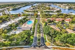 10442 E Clairmont Cir, Tamarac, FL 33321 - Photo 52