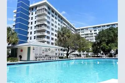 4200 Hillcrest Drive #201, Hollywood, FL 33021 - Photo 1