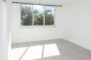 4200 Hillcrest Dr, Hollywood, FL 33021 - Photo 8