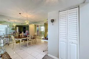 4211 NW 41st St Unit, Lauderdale Lakes, FL 33319 - Photo 12