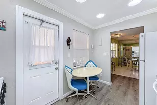 4211 NW 41st St Unit, Lauderdale Lakes, FL 33319 - Photo 12