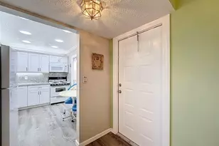 4211 NW 41st St Unit, Fort Lauderdale, FL 33319 - Photo 6