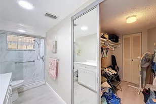 4211 NW 41st St Unit, Fort Lauderdale, FL 33319 - Photo 36