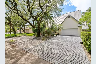 2415 Riverlane Terrace, Fort Lauderdale, FL 33312 - Photo 10