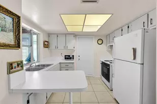 4500 NW 47th Ct, Tamarac, FL 33319 - Photo 2
