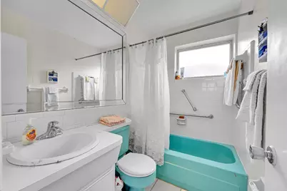 4500 NW 47 Court, Tamarac, FL 33319 - Photo 6