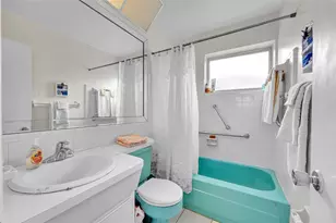 4500 NW 47th Ct, Tamarac, FL 33319 - Photo 6