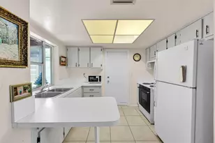 4500 NW 47th Ct, Tamarac, FL 33319 - Photo 14