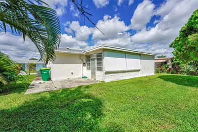 4500 NW 47 Court, Tamarac, FL 33319 - Photo 18