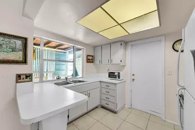 4500 NW 47 Court, Tamarac, FL 33319 - Photo 14