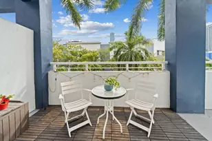 275 NE 18th St, Miami, FL 33132 - Photo 10