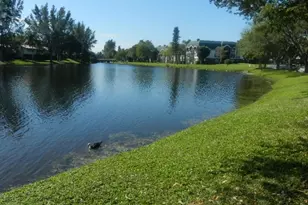 3760 Inverrary Dr, Lauderhill, FL 33319 - Photo 8