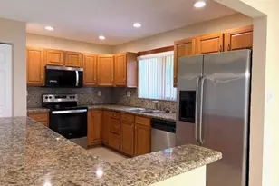 2562 NW 107th Ave, Sunrise, FL 33322 - Photo 2
