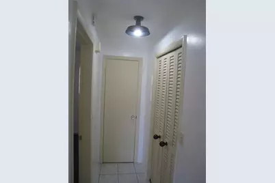 803 NE 8th Street, Hallandale Beach, FL 33009 - Photo 34