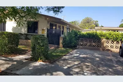 803 NE 8th Street, Hallandale Beach, FL 33009 - Photo 2