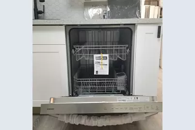 803 NE 8th Street, Hallandale Beach, FL 33009 - Photo 24