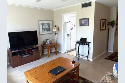 620 Tennis Club Drive #105, Fort Lauderdale, FL 33311 - Photo 10