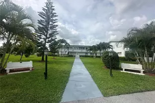 163 Markham H, Deerfield Beach, FL 33442 - Photo 1