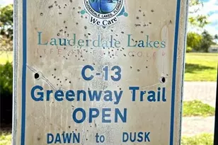 3470 NW 39th St, Lauderdale Lakes, FL 33309 - Photo 16