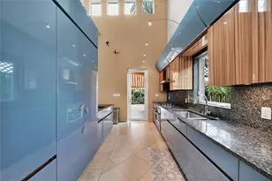 2631 Okeechobee Ln, Fort Lauderdale, FL 33312 - Photo 40