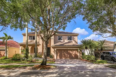 1020 Lavender Circle, Weston, FL 33327 - Photo 2