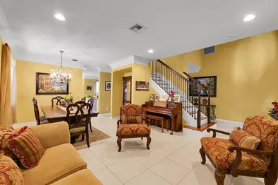 1020 Lavender Circle, Weston, FL 33327 - Photo 8