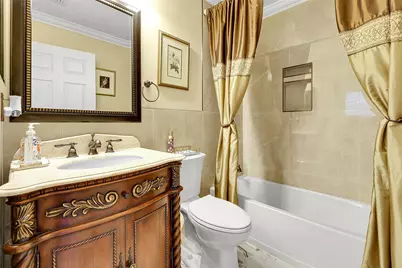 1020 Lavender Circle, Weston, FL 33327 - Photo 18