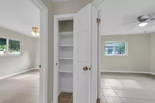 728 20th St, West Palm Beach, FL 33407 - Photo 22